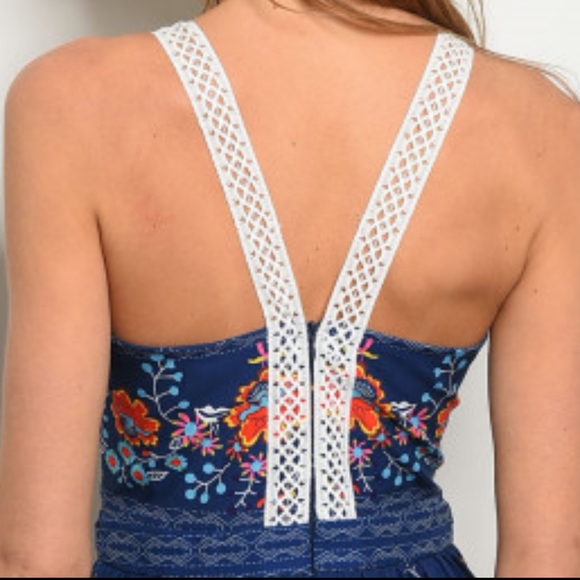 NEW NAVY FLORAL LACE STRAP DRESS! - Picture 4 of 7